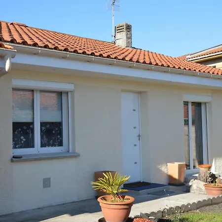 Maison d'hôtes Privée Chez Les Maisons Loli'days Saint-Médard-en-Jalles